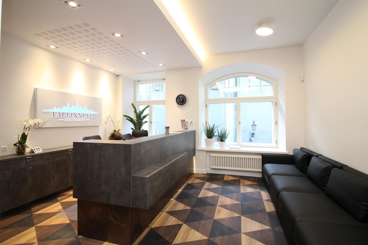 Aparthotel Old Town 4*